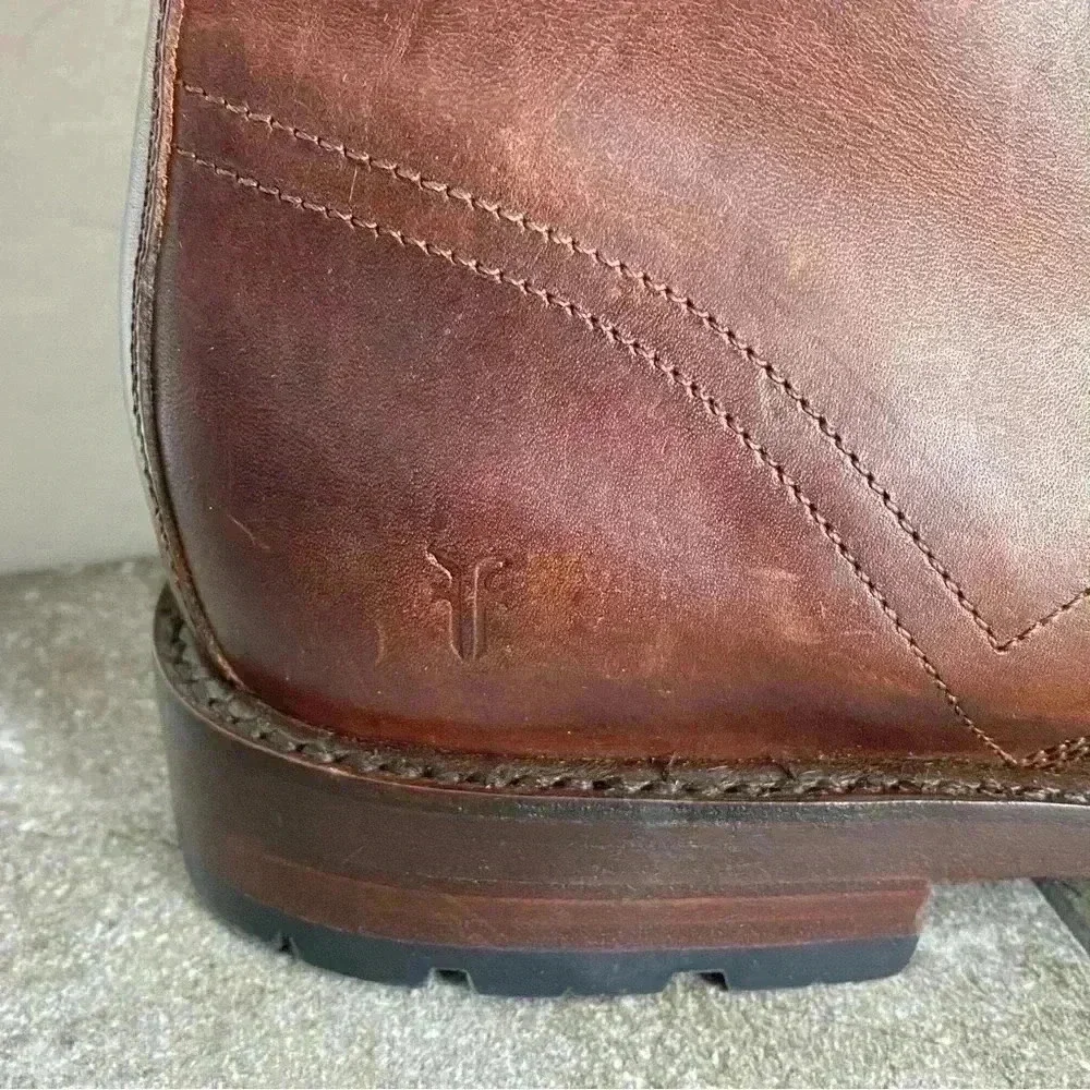 NEW FRYE Bowery Lace Up Side Zip Brown Cognac Leather Boot Men’s Size 10D
